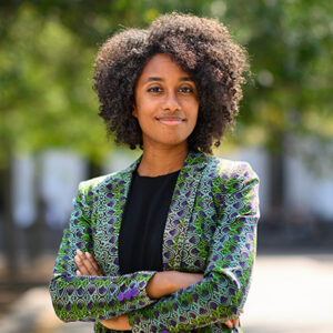 Ellora Derenoncourt headshot
